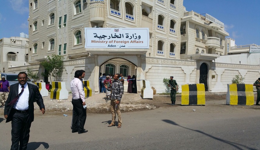 ارتياح الخارجية اليمنية من وقف المانيا تصدير سلاحها لدول العدوان 