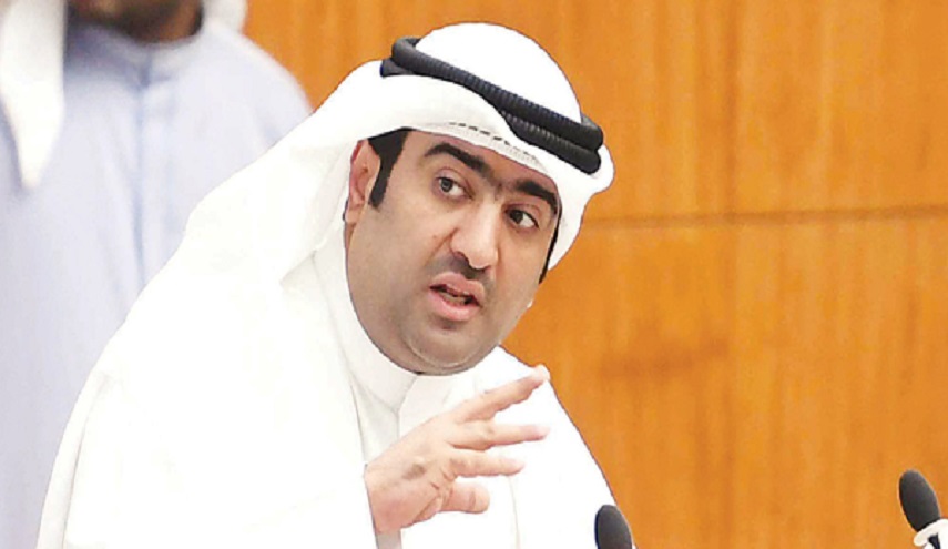 كويتيون يصفون مستشار “بن سلمان” بـ“الرويبضة”