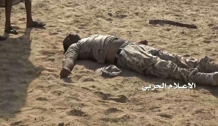 قنص جندي سعودي وقصف مدفعي لمواقع في نجران