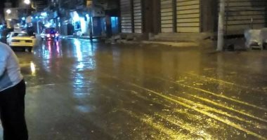 أمطار غزيرة بالقاهرة والوجه البحرى.. والأرصاد تحذر من اضطراب الملاحة