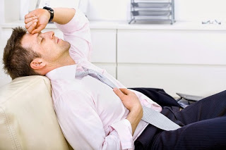 إشارات تكشف ارتفاع الدهون في دمكم من دون فحص طبي… راقبوها جيداً