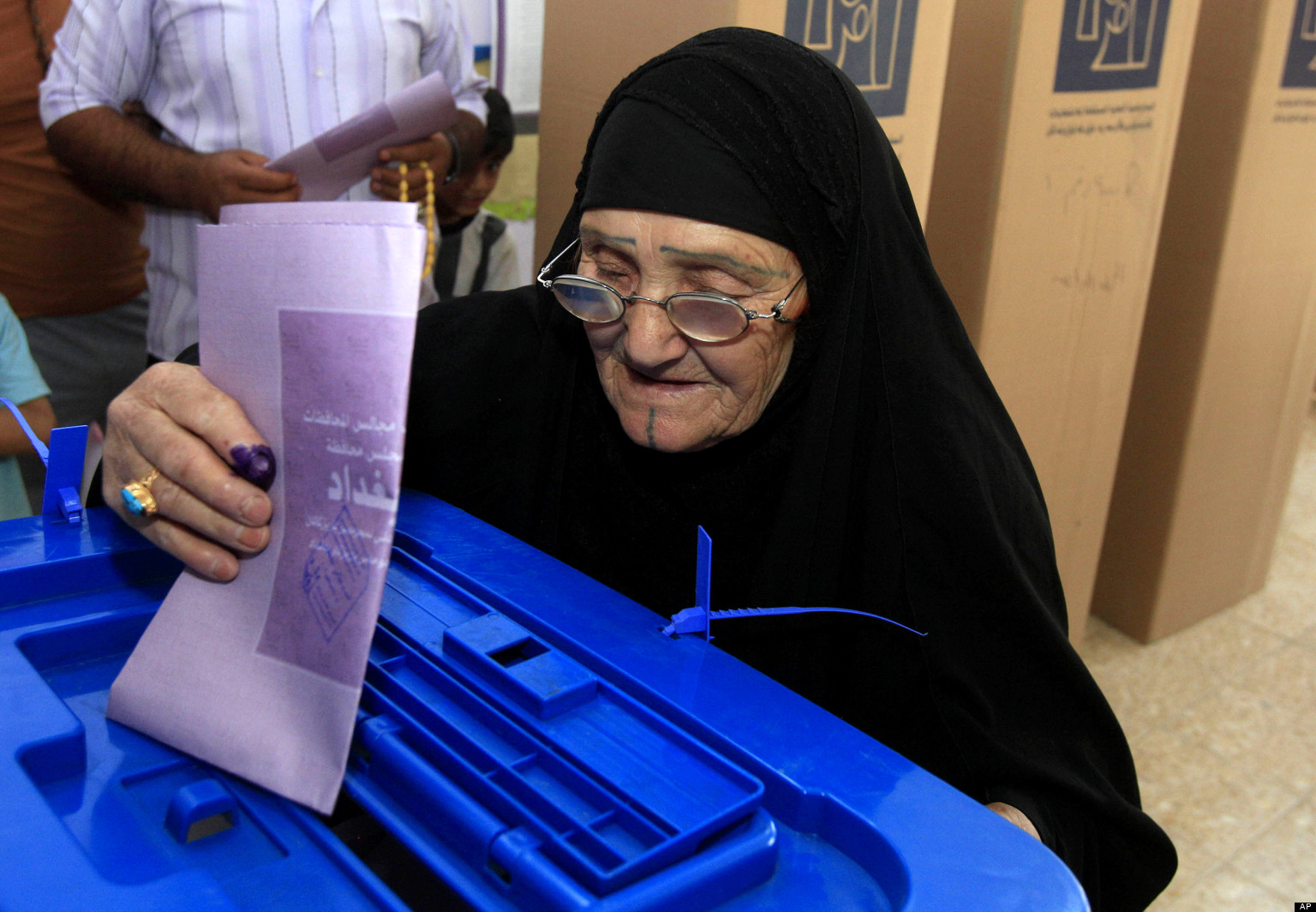 الانتخابات تمكن الشعب من بناء مجتمع ديمقراطي ...