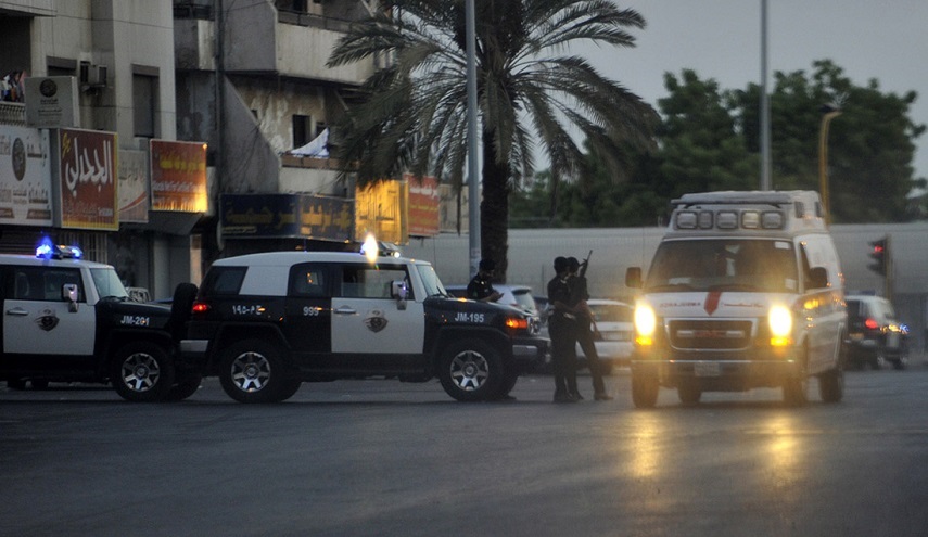 أهل جدّة يَستفيقون على “صوت انفجار.. وتغريدات تتحدّث عن قتلى وجرحى في قصف قصر ملكي!