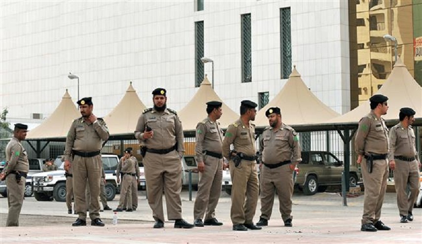 طبيب شهير سعودي بسجن الحاير.. غضب ومطالب بإطلاقه