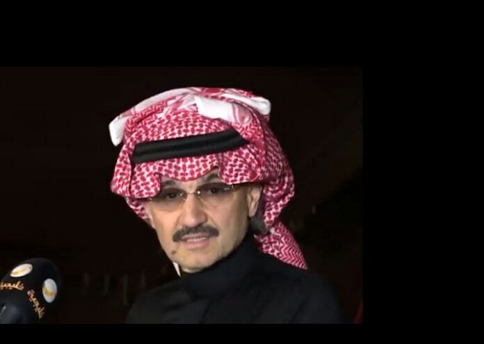 أحدث ظهور للوليد بن طلال عقب إطلاق سراحه.. هذا المسؤول "خرّب المنظومة"!