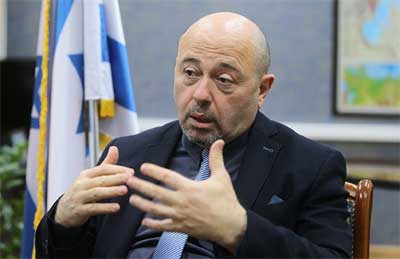 "إسرائيل" تطلب التدخل الروسي لمنع التصعيد مع سوريا