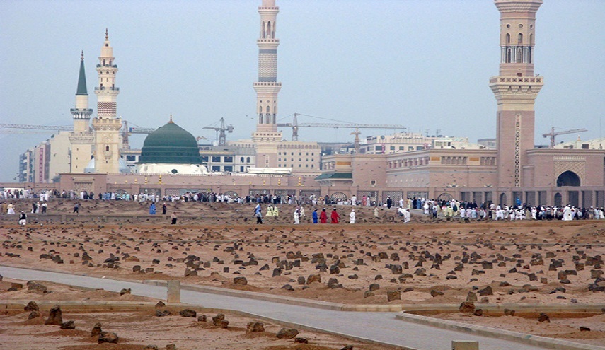 المدفونون في البقيع كثر...فمن أشهرهم ؟
