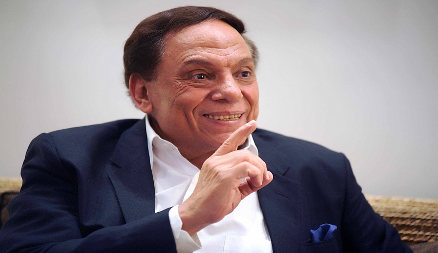  عادل امام في قصره لص... تعرف على السبب ؟