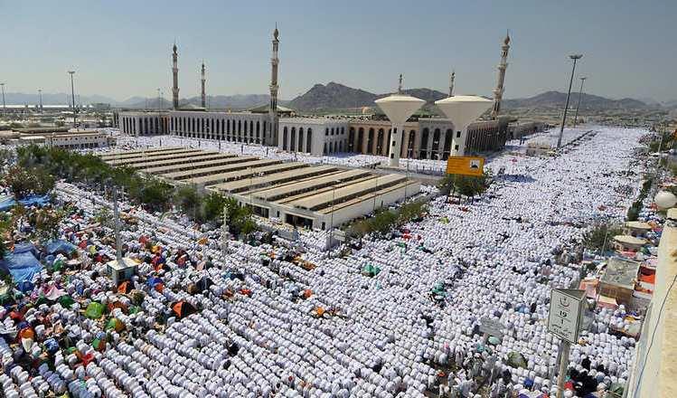 كدام آيه بر وجوب حج دلالت دارد