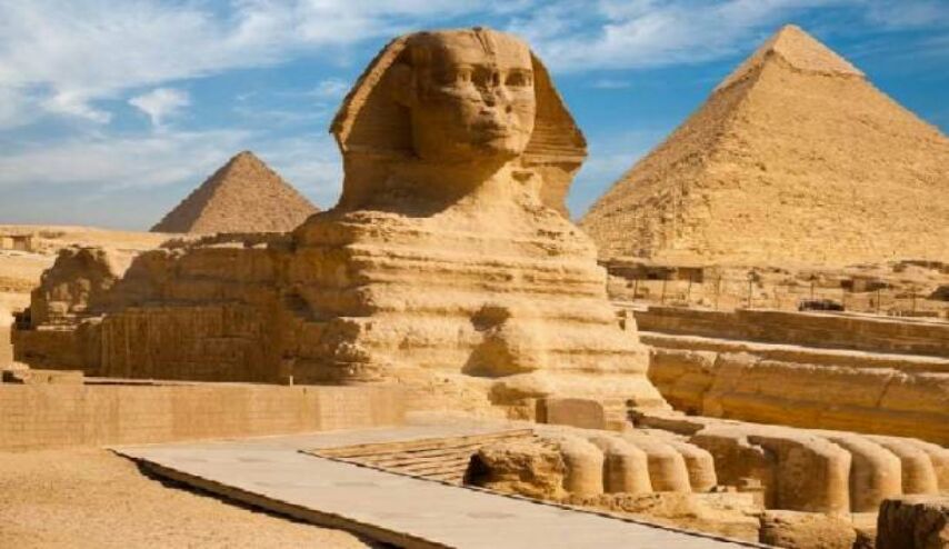 القصة الكاملة.. ما الذي أفقد “أبو الهول” أنفه؟