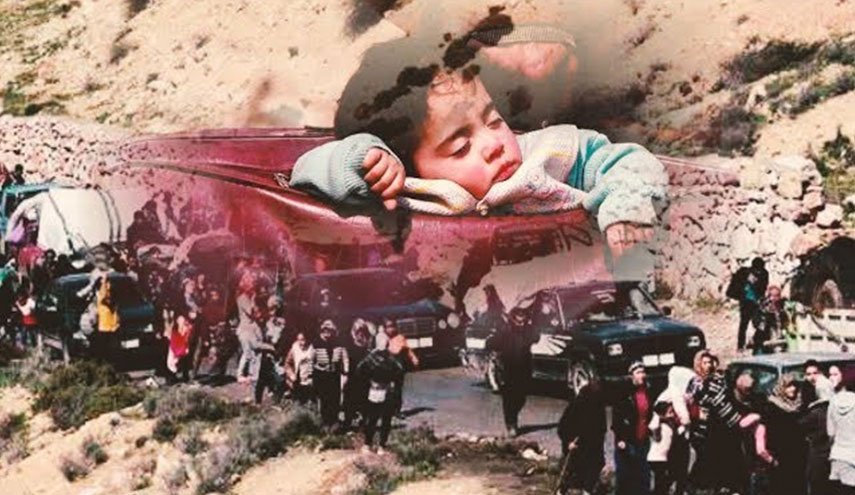 بالصورة.. "طفل الحقيبة" يثير ضجة في سوريا!!