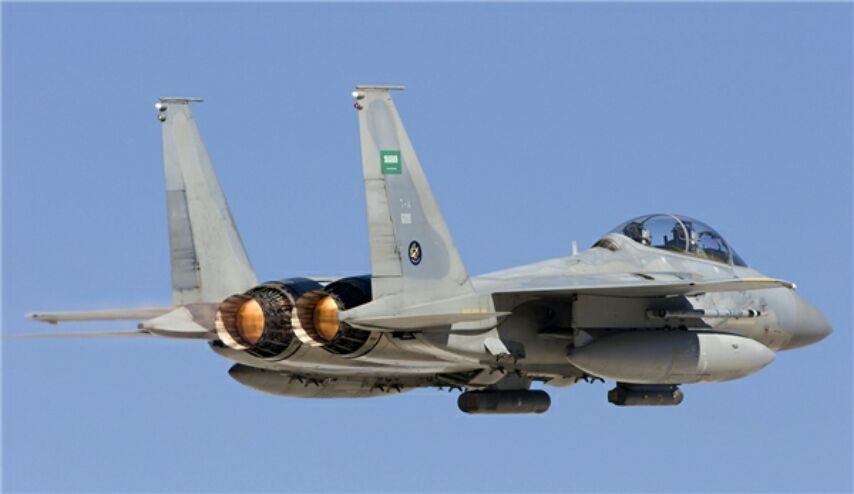 الدفاعات الجوية اليمنية تعلن إصابة طائرة حربية للعدوان السعودي من نوع F15