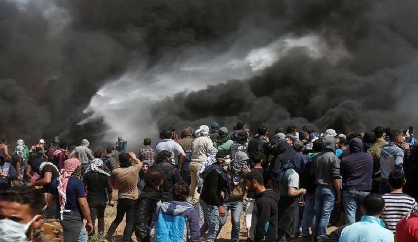  أعراض غريبة على فلسطينيين بعد استنشاق غاز أطلقه جيش الاحتلال الإسرائيلي  