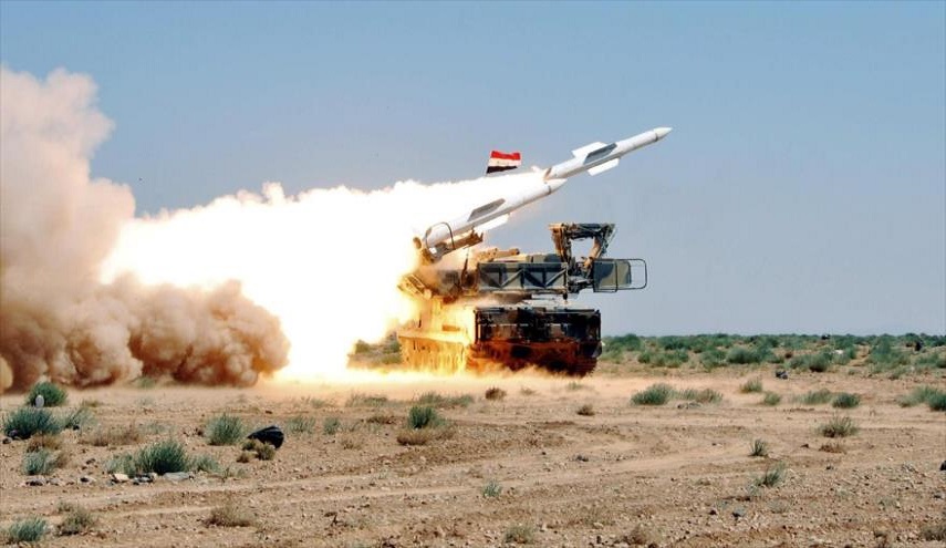 الدفاعات الجوية السورية تسقط 13 صاروخا بمنطقة الكسوة