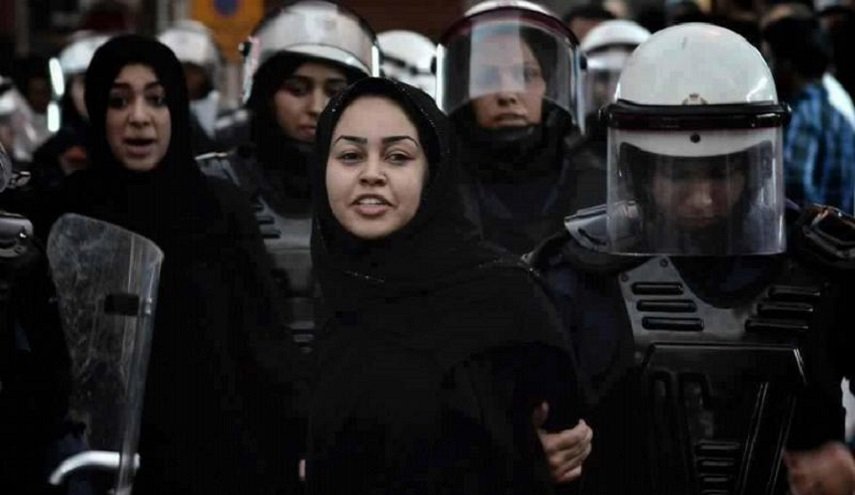انتهاكات المنامة: اعتقال 3 أشخاص واستدعاء امرأة للتحقيق