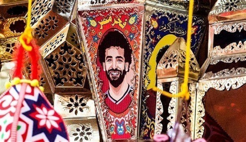  فانوس محمد صلاح يغزو الأسواق المصرية