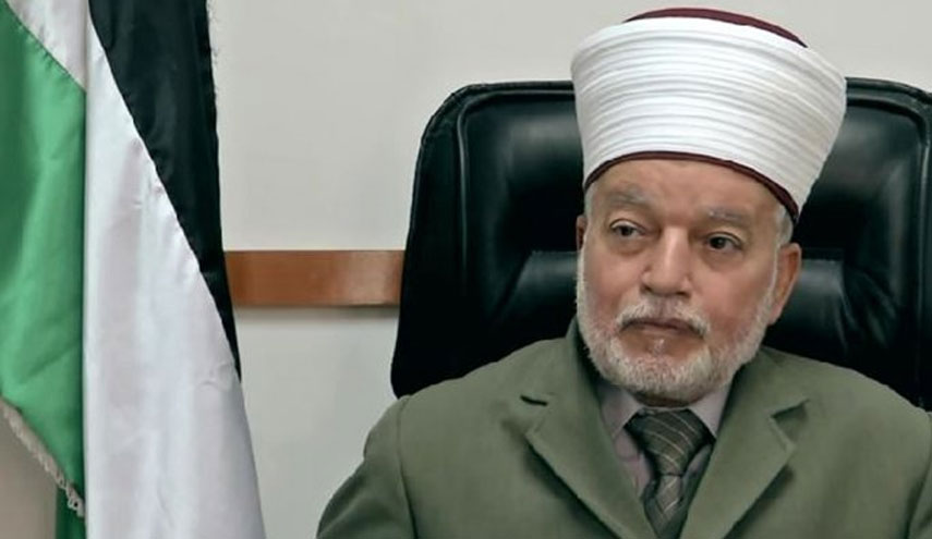 مفتي القدس: اجراءات قوات الاحتلال لن تنال من عزيمتنا