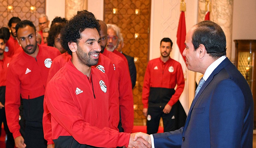 محمد صلاح ينهي الجدل حول مشاركته في المباراة مع أوروغواي