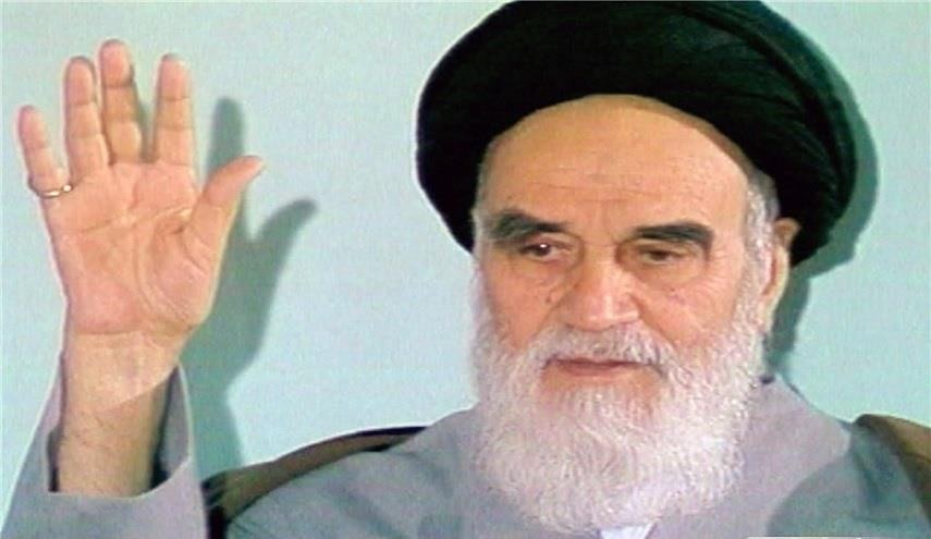 هكذا...ينظر الإمام الخميني إلى عيد الفطر
