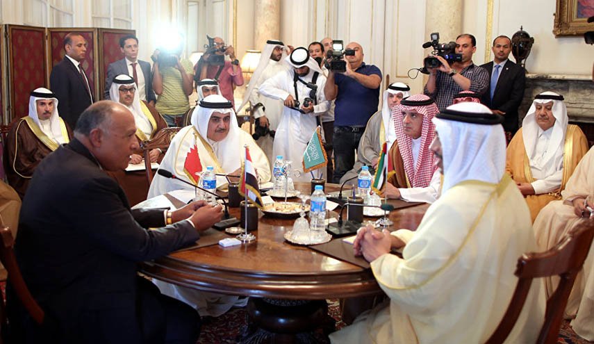  كاتب سعودي: لولا "وجود هذه القاعدة" لكنا ضممنا قطر للسعودية في دقائق معدودة! 