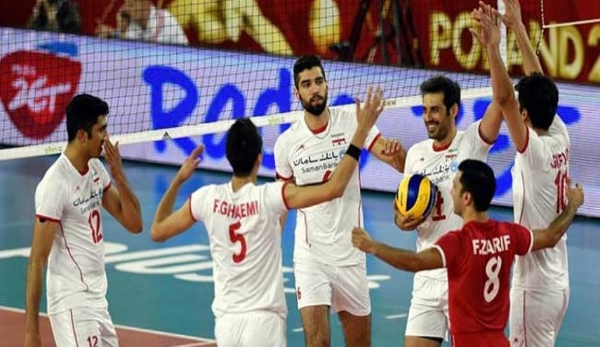 الولايات المتحدة تستجوب أعضاء منتخب إيران للكرة الطائرة