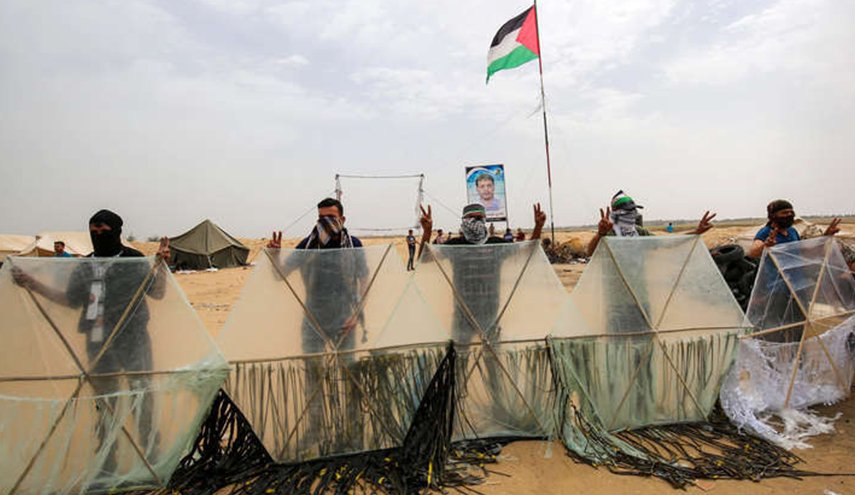  للمرة الأولى.. بالونات الهيليوم الحارقة تقترب من القدس المحتلة 