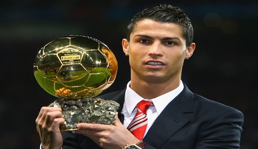 كريستيانو رونالدو يحسم الأمر ويكشف السبب الحقيقي لرحيله من ريال مدريد
