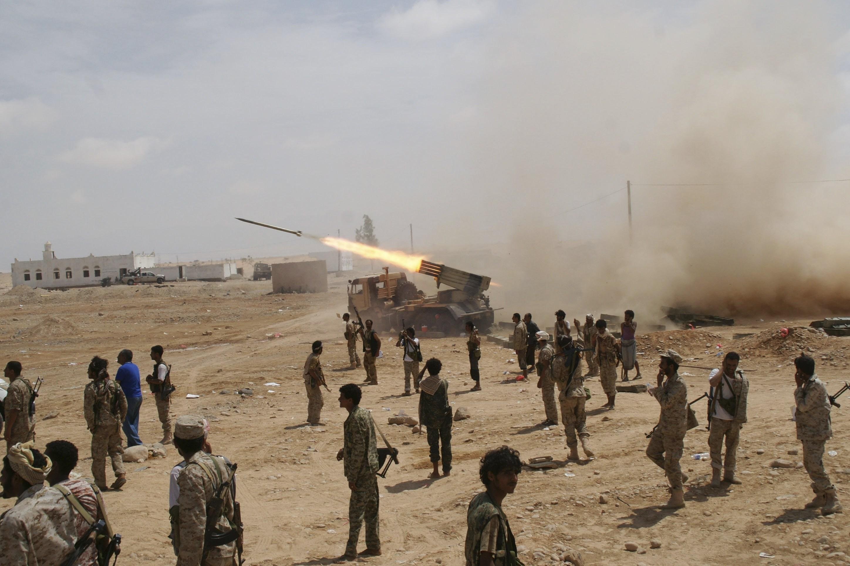 الجيش اليمني واللجان يصدان زحفا لمرتزقة العدوان السعودي في عسير