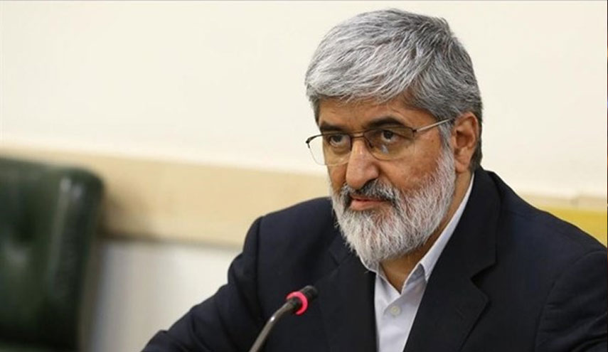 مسؤول برلماني: سنغلق مضيق هرمز إن قطعوا صادرات النفط الايراني