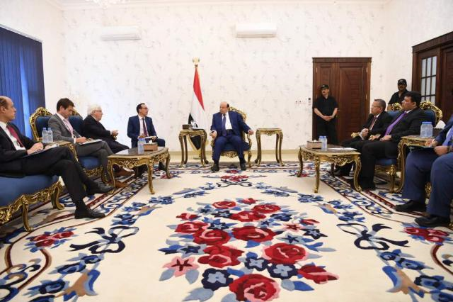 ديدار «منصور هادي» و نماينده سازمان ملل در امور يمن در عدن