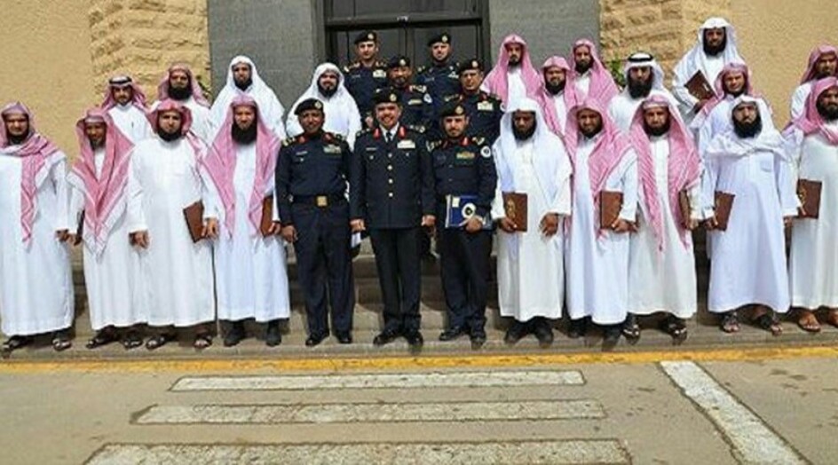 خطير.. بن سلمان ينشر المتشددين الوهابيين بين المناطق الشيعية في السعودية! 