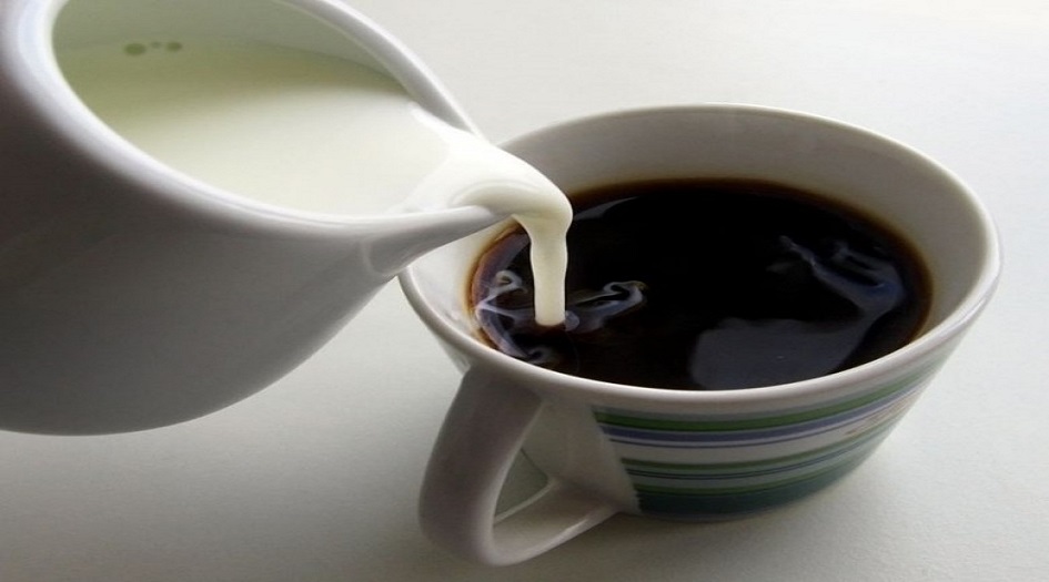  خبراء الصحة يحددون "الأفضل" لهذا المشروب اليومي