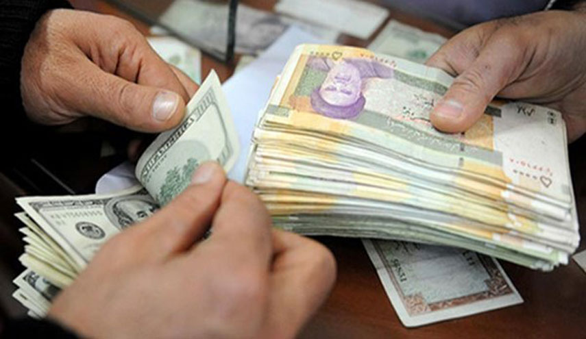 وزير التجارة الايراني يكشف عن أسباب تقلبات العملة الاجنبية
