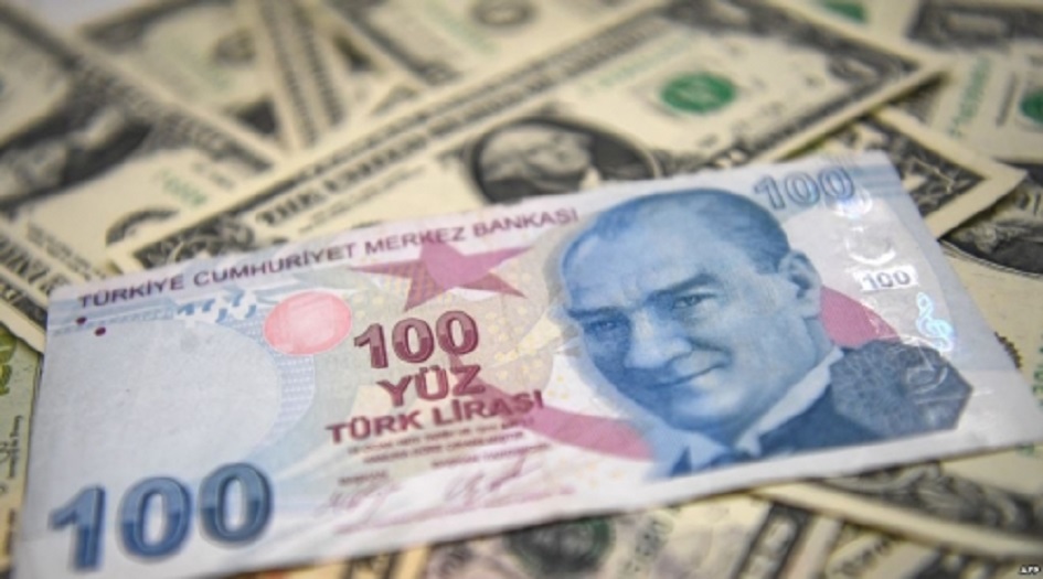  الليرة التركية تهوي لأدنى مستوى منذ 14 عاماً