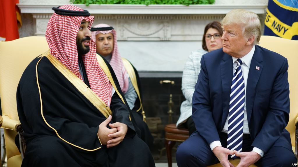بسبب السعودية ، ترامب يمثل أمام القضاء