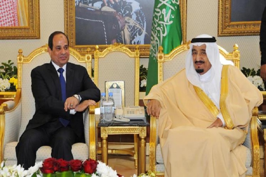 السيسي در ديدار و مذاكره با سران كشورهاي عربي به دنبال چيست؟