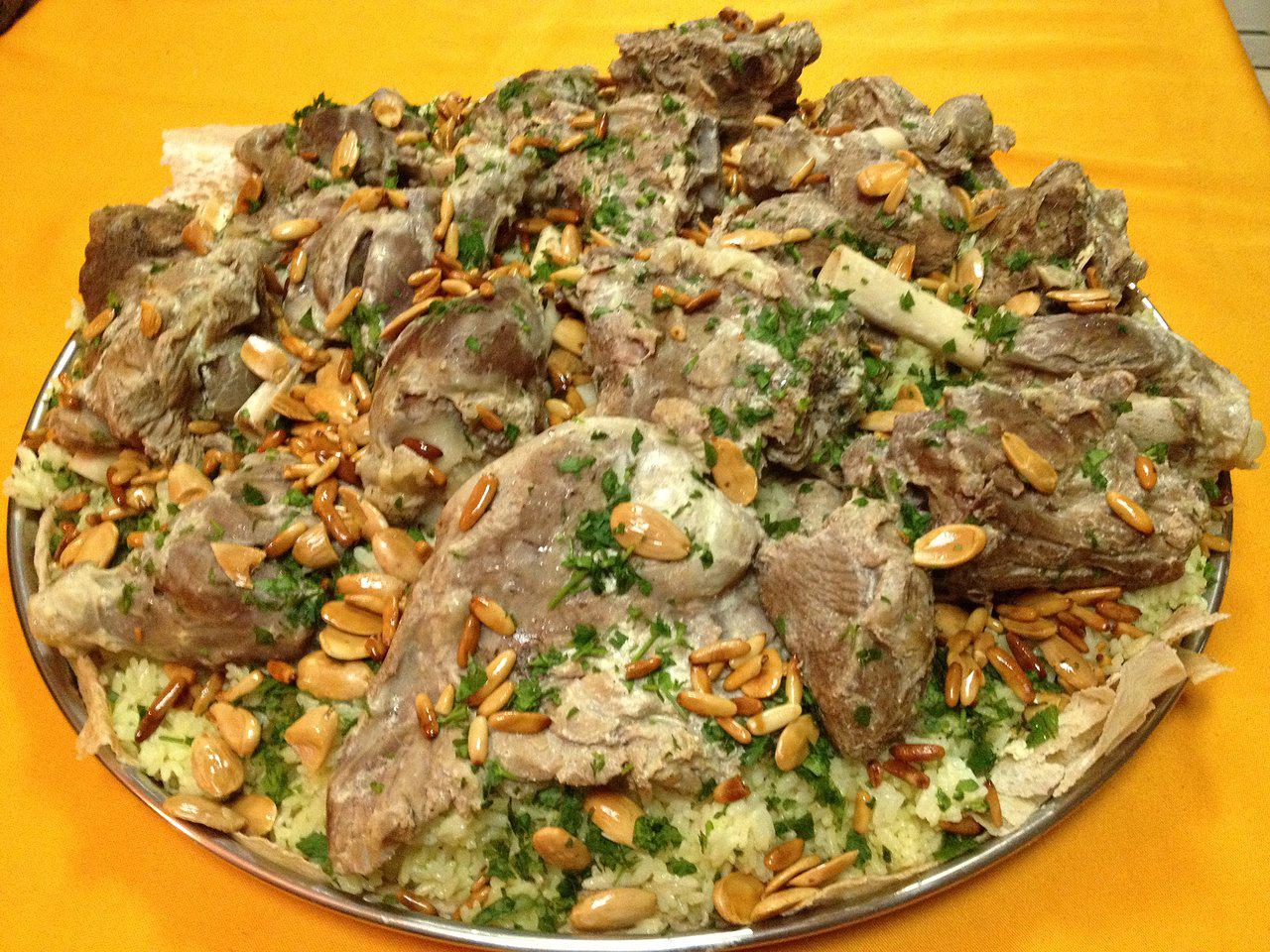  10 نصائح تجنبك مشاكل تناول اللحم فى عيد الأضحى المبارك