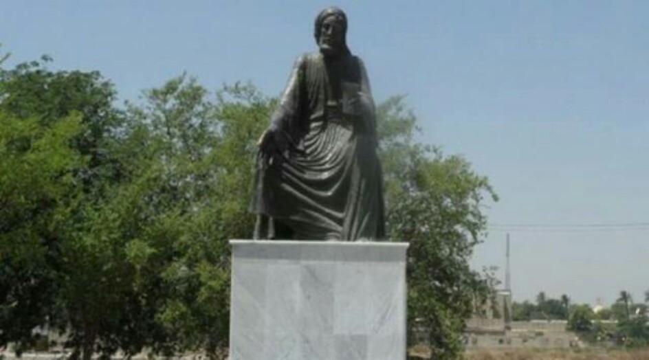 بالصور.. قطع أصابع أبو نؤاس في بغداد