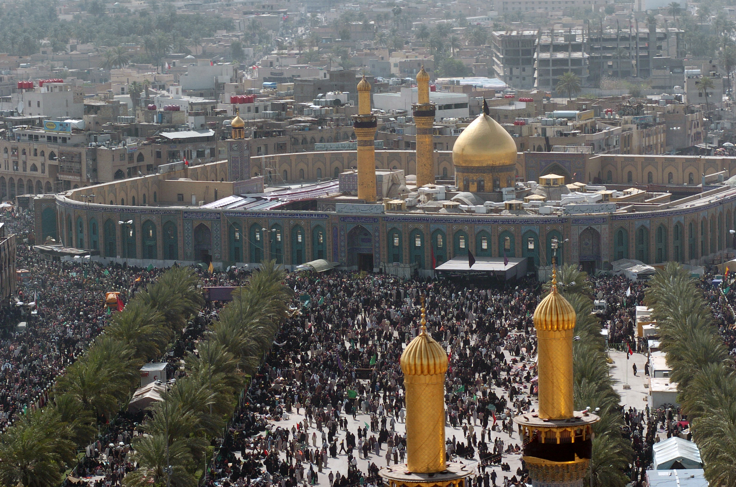 صور الأجواء في كربلاء.. استعدادت مكثفة لإحياء عاشوراء الإمام الحسين (ع)