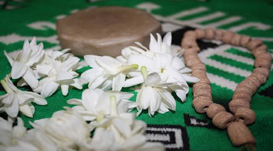 لا تنس...الطريقة الخاصة...للإستشفاء بتربة الحسين