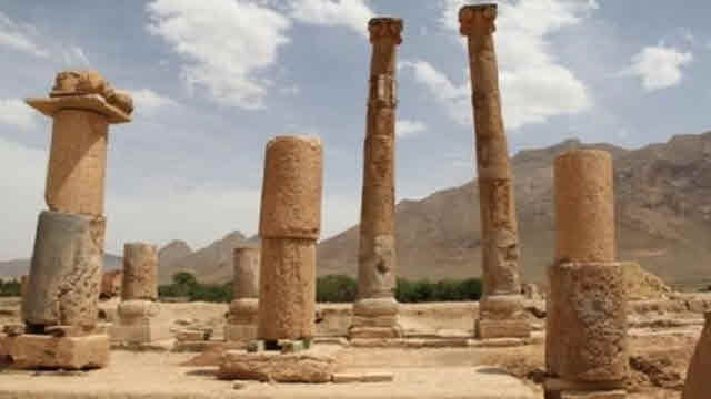 "عمارة خورهة" معلم إيراني وسط إيران