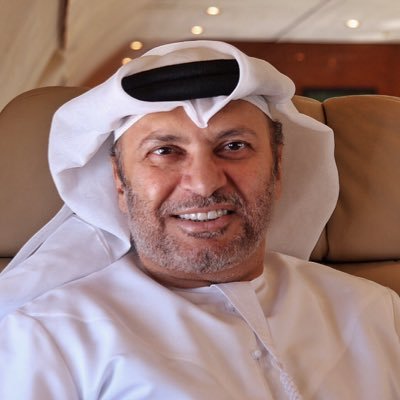 ماذا رد قرقاش على اهانة ترامب لملك السعودية؟