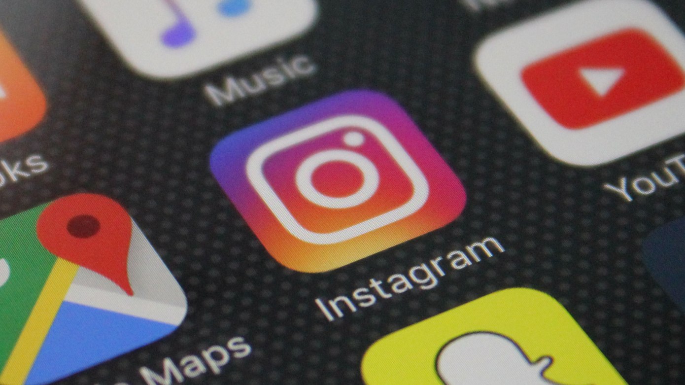 تطبيق إنستغرام يوفر طريقة مبتكرة في عرض صور مستخدميه