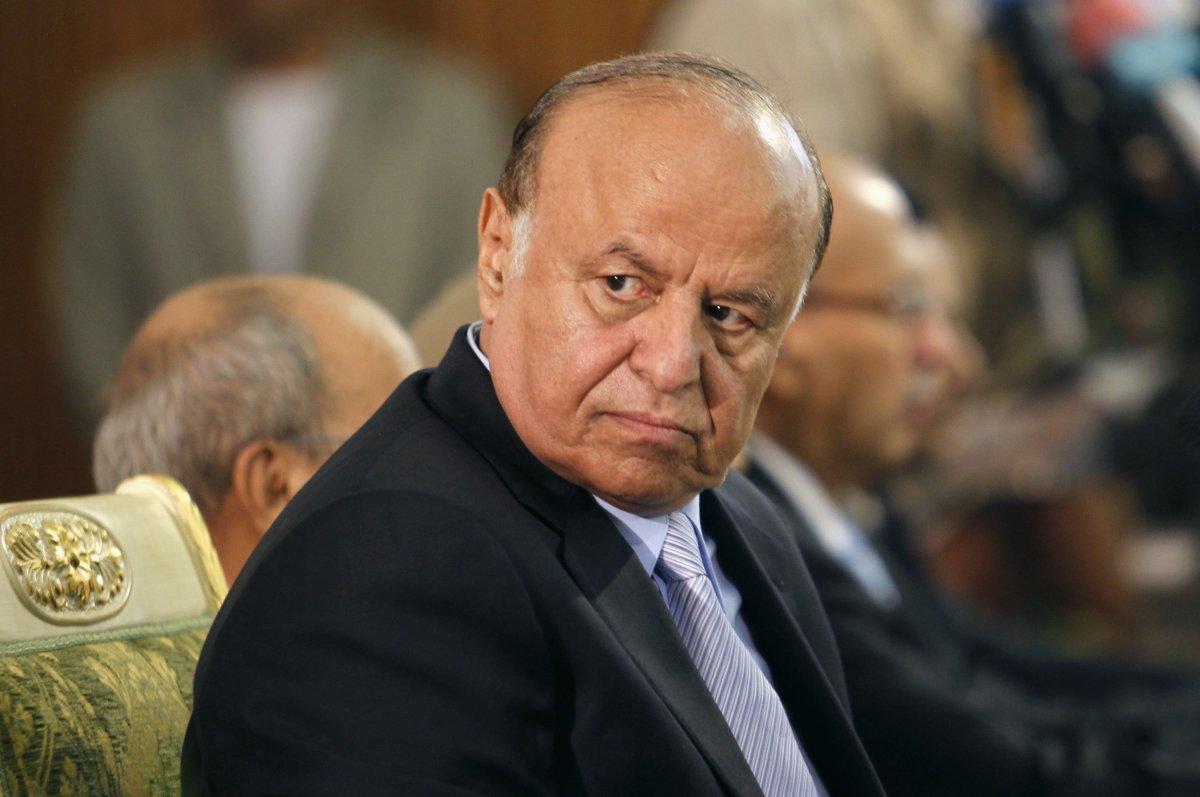 اليمن .. منصور هادي يقيل رئيس حكومته أحمد بن دغر