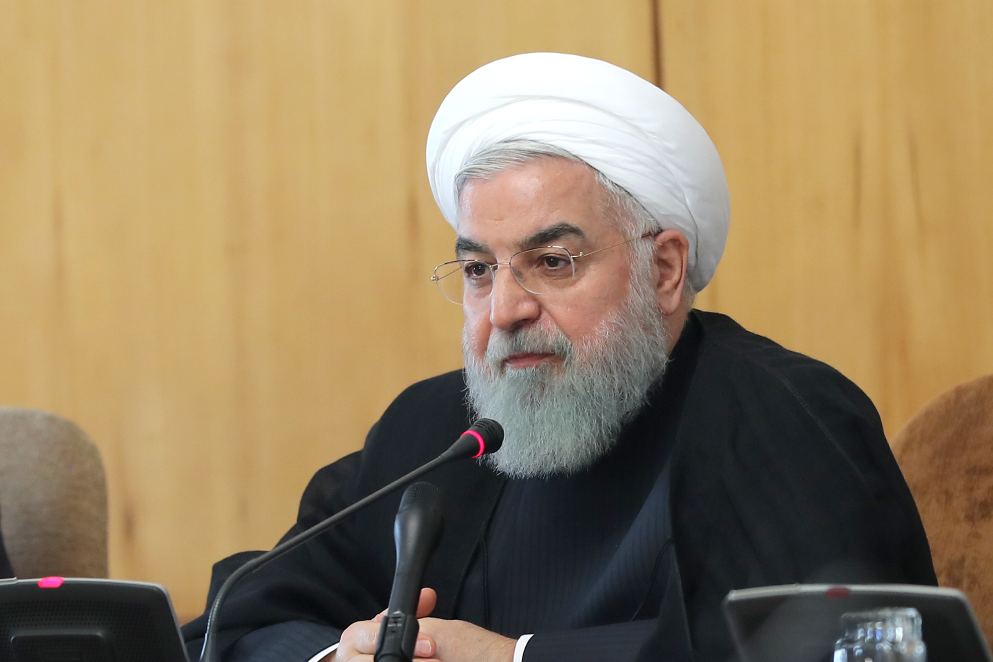 روحاني: أمريكا غير قادرة على صنع القرارات في المنطقة