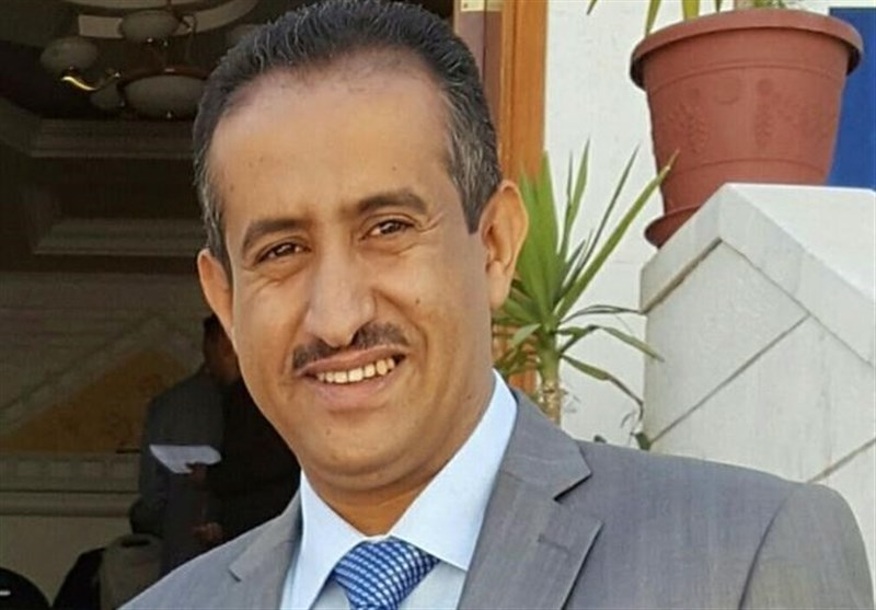 مقام يمني: آمريكا عوامل خود را مجبور به توقف جنگ كند!