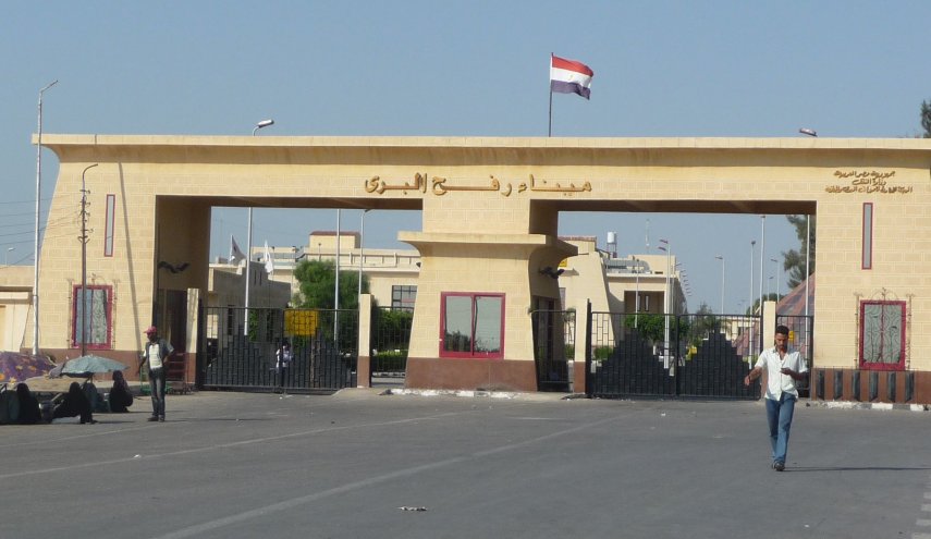  السلطات المصرية تغلق معبر رفح بمناسبة المولد النبوي الشريف ! 