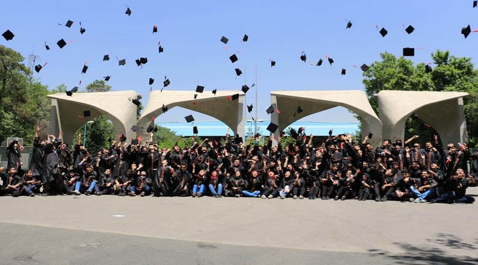 19 الف طالب جامعي افغاني يدرسون في ايران