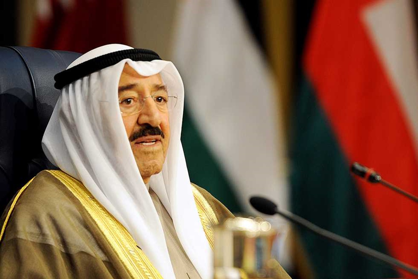 أمير الكويت يوجه رسالة هامة لمجلس التعاون.. مفادها..