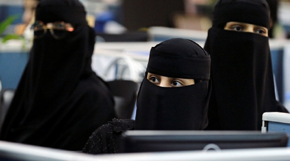  حديث داعية مع موديل سعودية حول الزواج على الهواء مباشرة يثير ضجة عارمة ! 